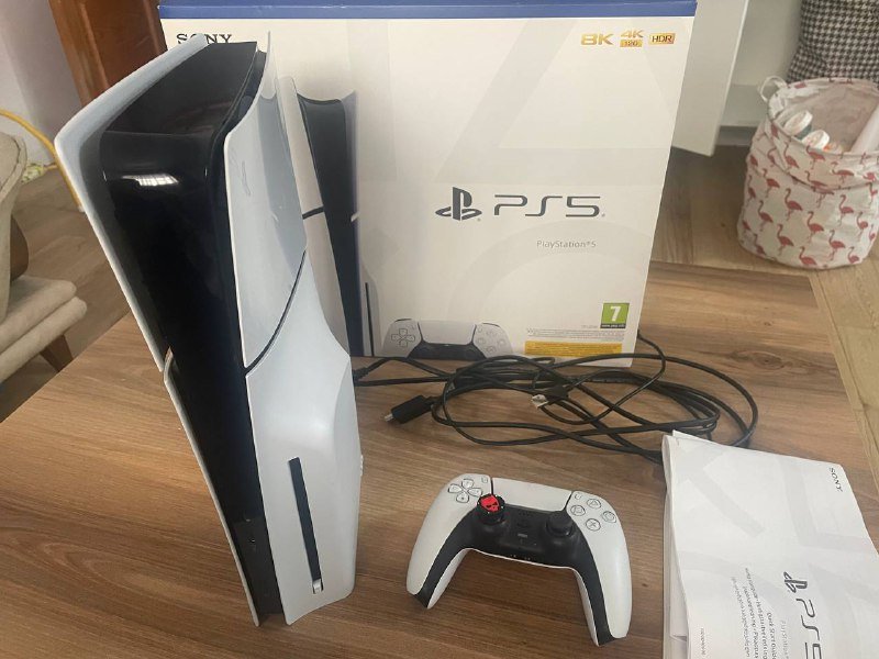 PlayStation 5 slim диск версия