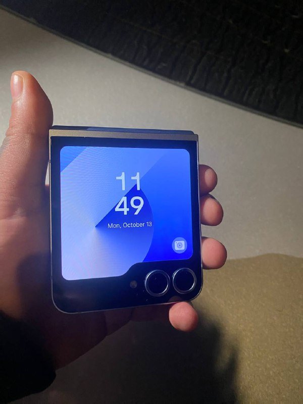 Samsung Z Flip 6, Samsung S23, Samsung S21 Ultra 2