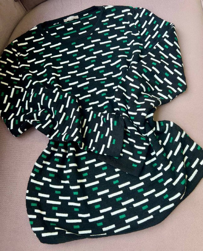 Мужской джемпер размер М до 70 кг