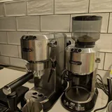 Кофеварка De'Longhi, кофемолка De'Longhi, тампер, весы, нок-бокс, питчер 2