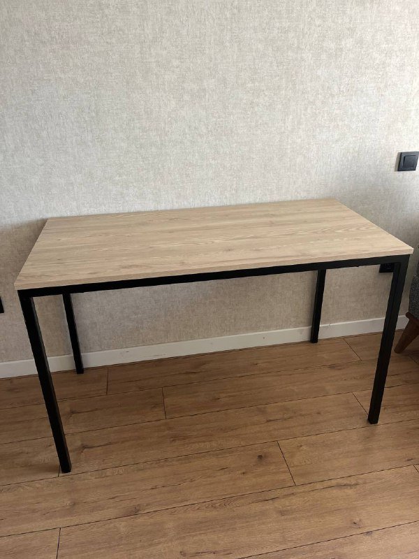 Рабочий стол, стул, напольные и кухонные весы, стерилизатор 4