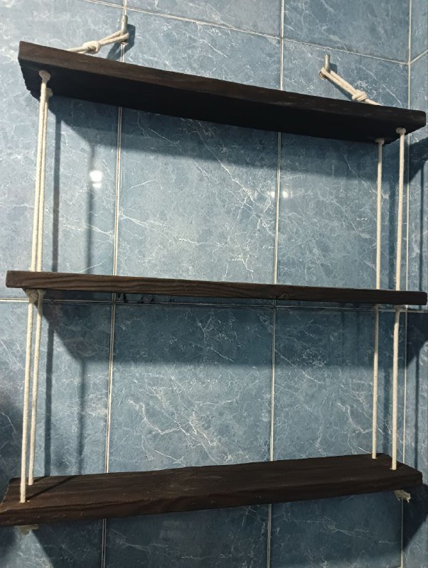 Стильные полочки из натурального дерева 3