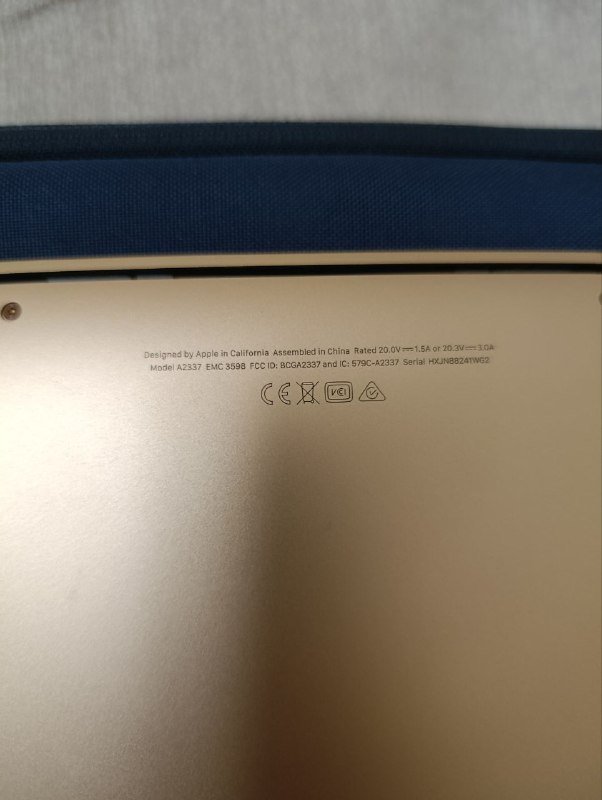 Ноутбук Apple Macbook M1 13 дюймов 9