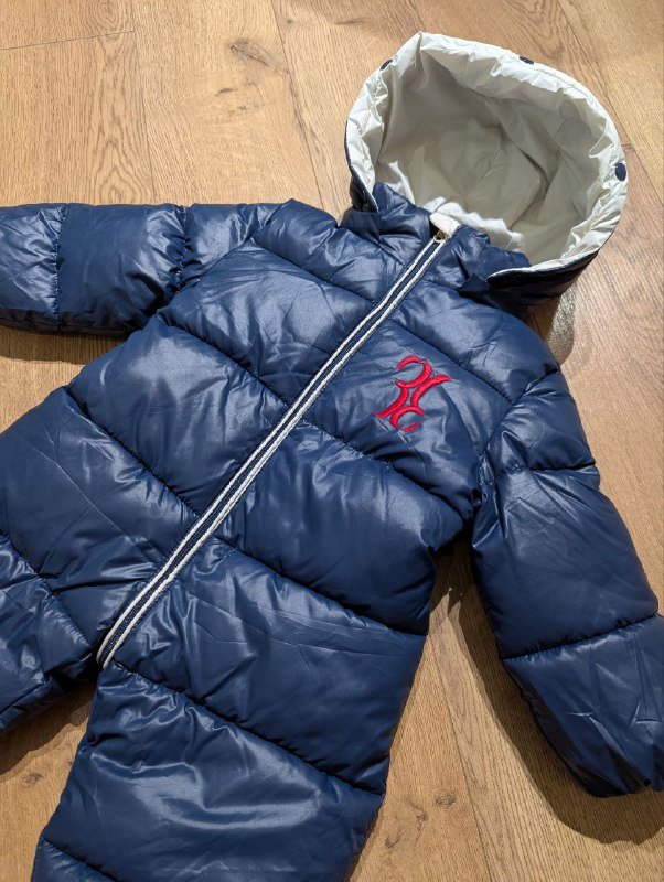 Детский зимний комбинезон с варежками и пинетками 2