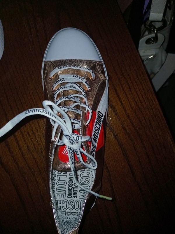 Love Moschino Size 39 Sneakers 4