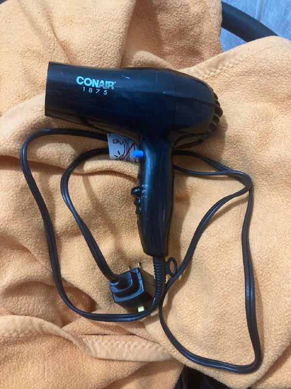 Флешка Samsung 128gb, Колонка JBL GO2, Розетка автоматическая, Фен, Машинка для сигарет, Наушники, Зарядник MagSafe 2 4