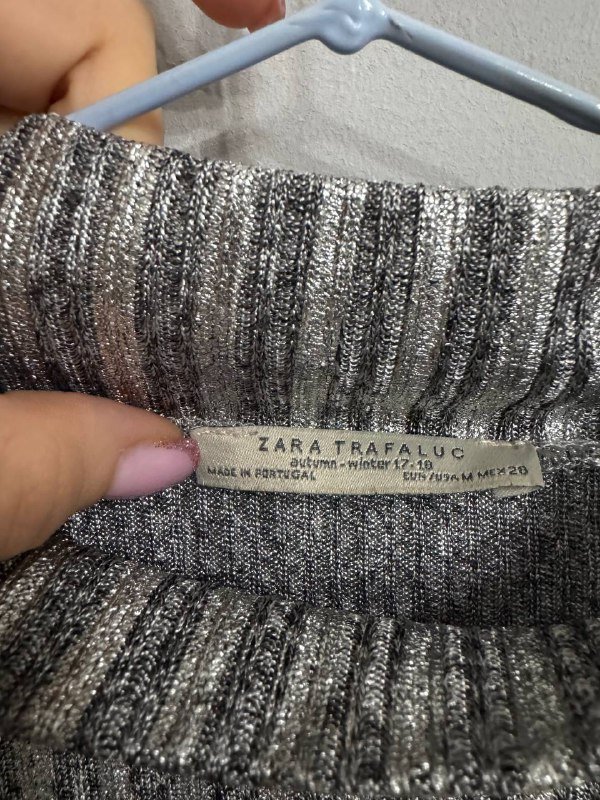 Боди, шарф, юбка, футболка Zara, шапка и повязка 6