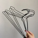 Металлические и пластмассовые вешалки 1
