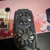 RX590 8 GB 2