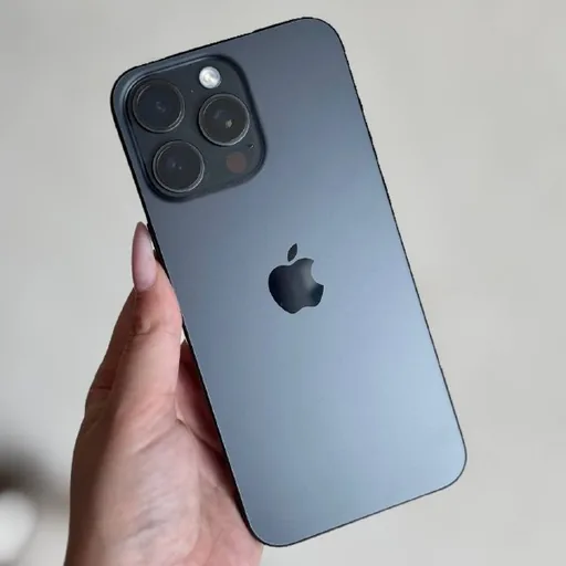 iPhone 15 Pro Max, iPhone 13 Pro Max, iPhone 13 Pro, MacBook Air M2, PS5 Slim