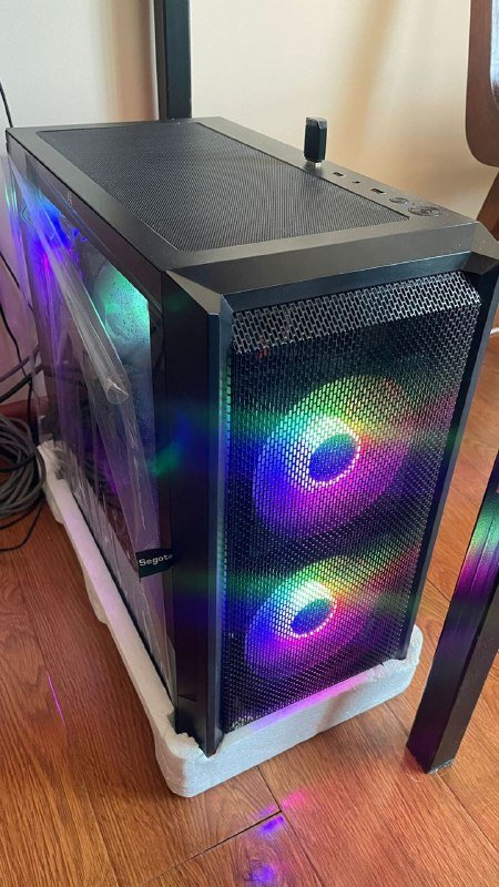 Компьютер, монитор, клавиатура, кресло 6