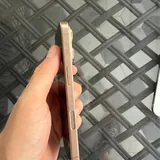 iPhone 16 Pro 256GB 5