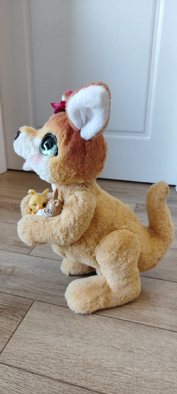 HASBRO FURREAL интерактивная кенгуру с детёнышами 3