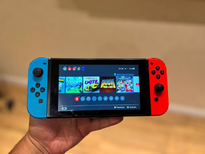 iPhone 14, Apple Pencil Pro, iPad Air 4, Nintendo Switch 7