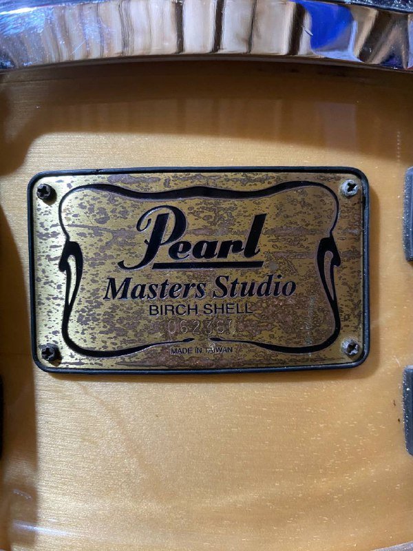 Тарелка Sabian Ride, малый барабан Pearl, педаль для бочки 6