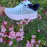 Hoka кроссовки 6