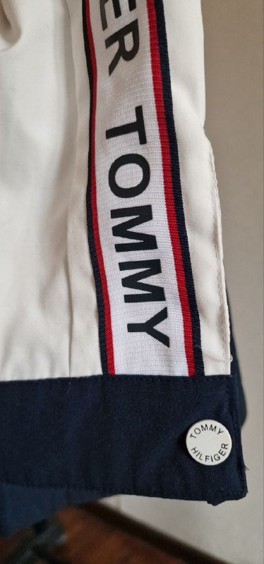 Ветровка Tommy Hilfiger с капюшоном, размер L 8