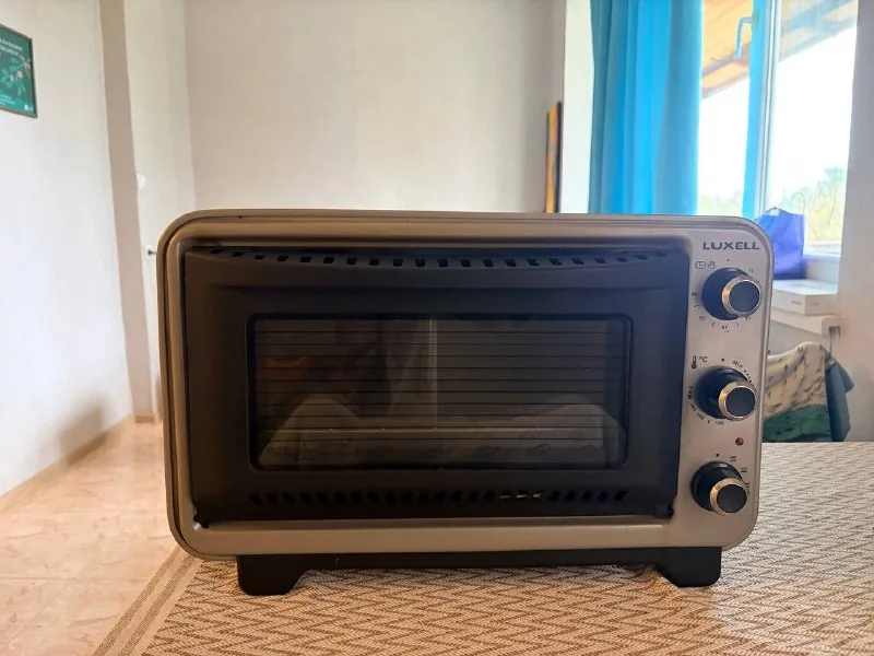 Электрическая печь-духовка Luxell 1