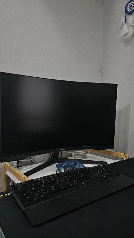 ПК Setup с монитором, клавиатурой, мышью, геймпадом 5