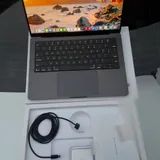 MacBook Pro 14-inch M5, 16 GB, 512 GB SSD 2