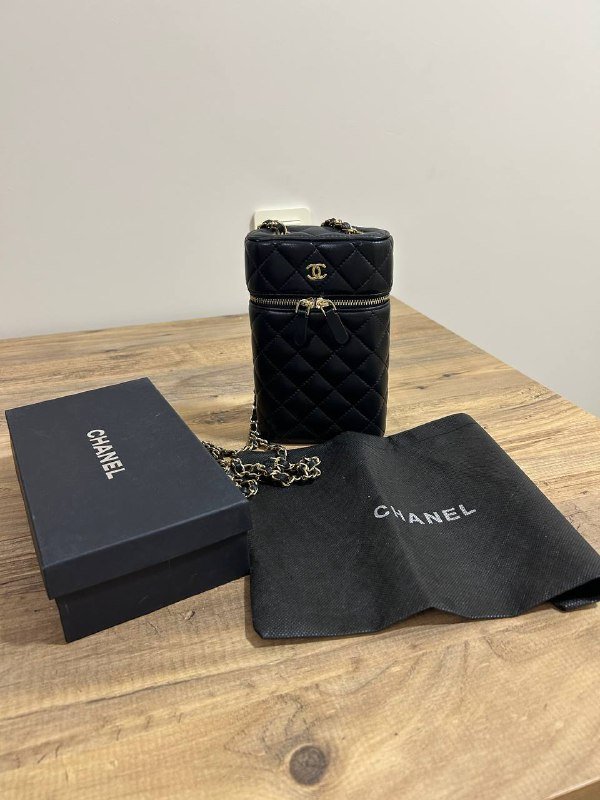 Клатч Chanel из натуральной кожи 7