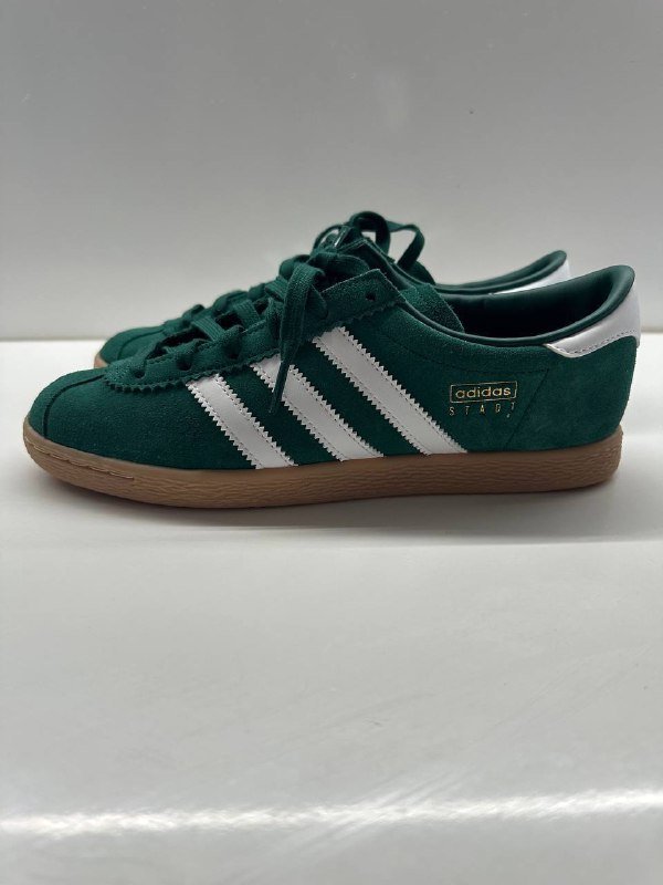 Кроссовки Adidas Stadt размер 7.5 US