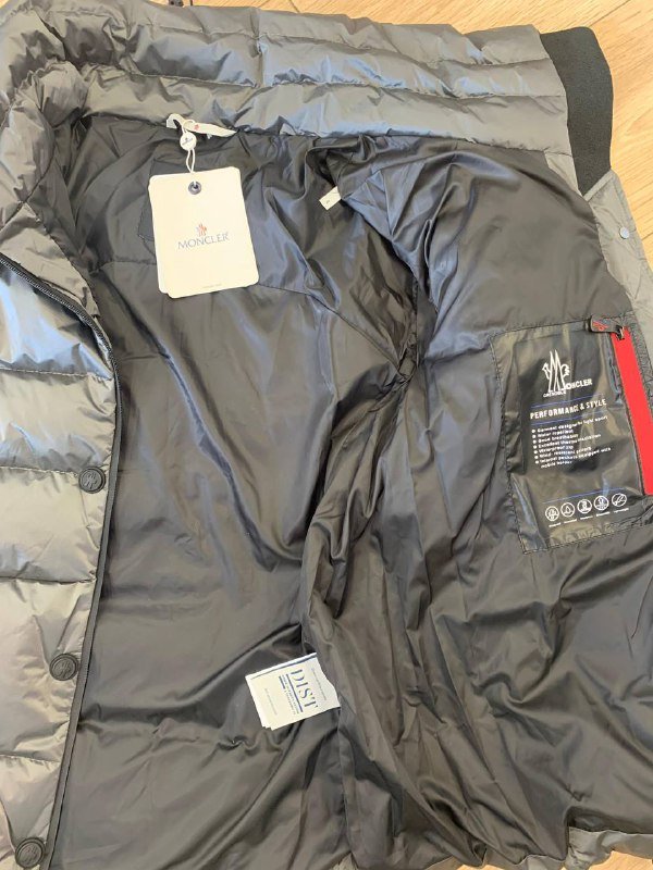 Молодежная куртка Moncler размер Л 4