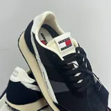 Tommy Hilfiger sneakers, size 38 1