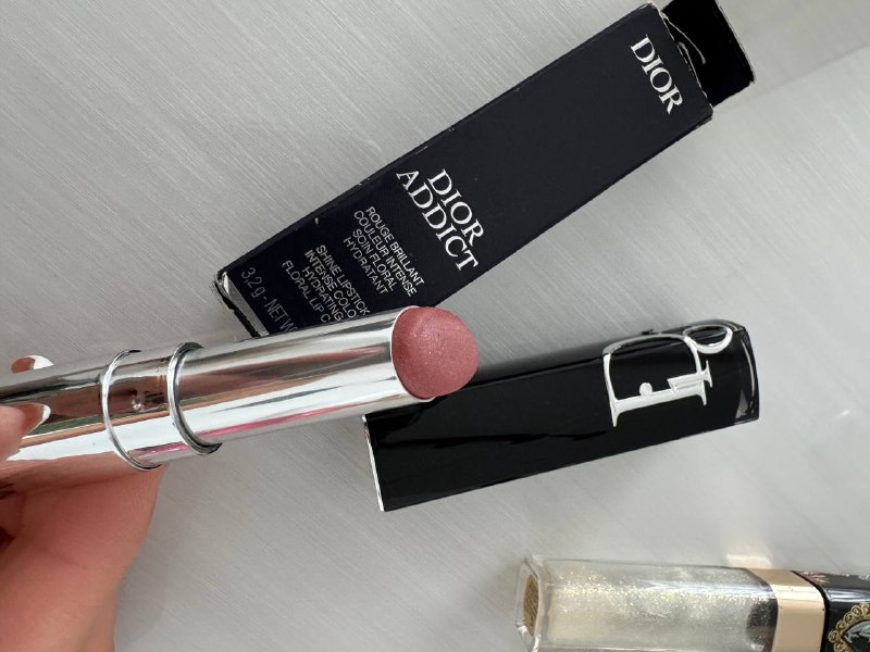 Зарко парфюм, Джо малон, блеск, трезор, помада Диор, помада дживанши 7