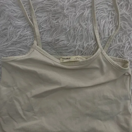 Женские топы Pull&Bear