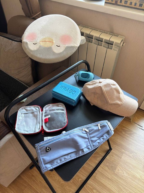 Походный набор: аптечка, хоба, полотенце, кепки, поясная сумка