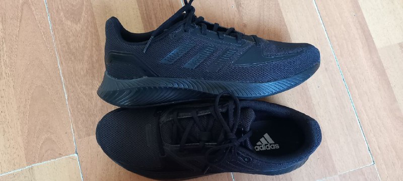 Adidas shoes, size 40, like new