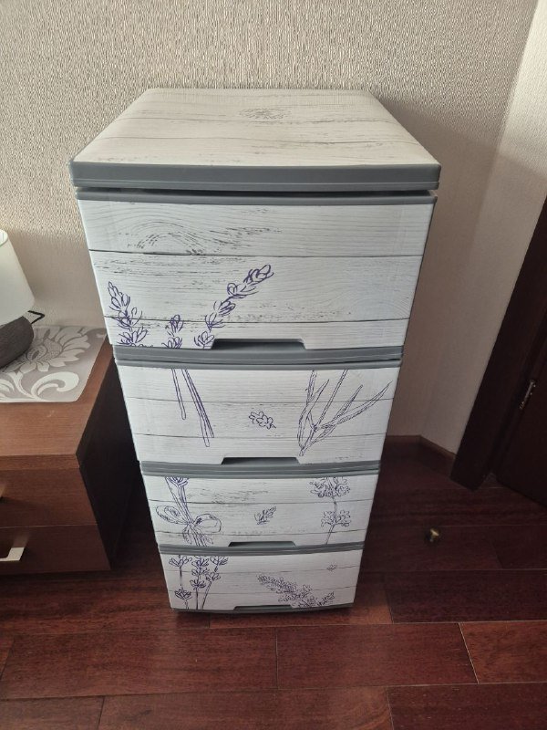 пластиковый комод