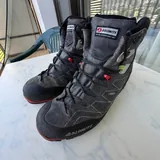 Трекинговые ботинки Dolomite Steinbock S GTX 1