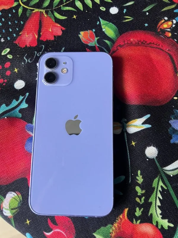 iPhone 12 128 ГБ 1