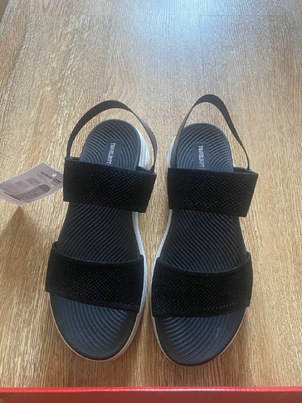 Легкие тканевые женские босоножки на резинках 2