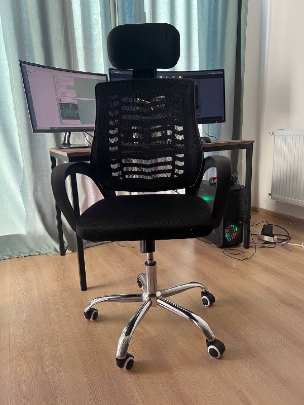 Кресло компьютерное офисное 5