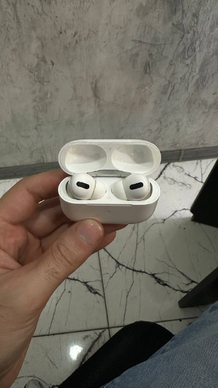 AirPods Pro первого поколения 3