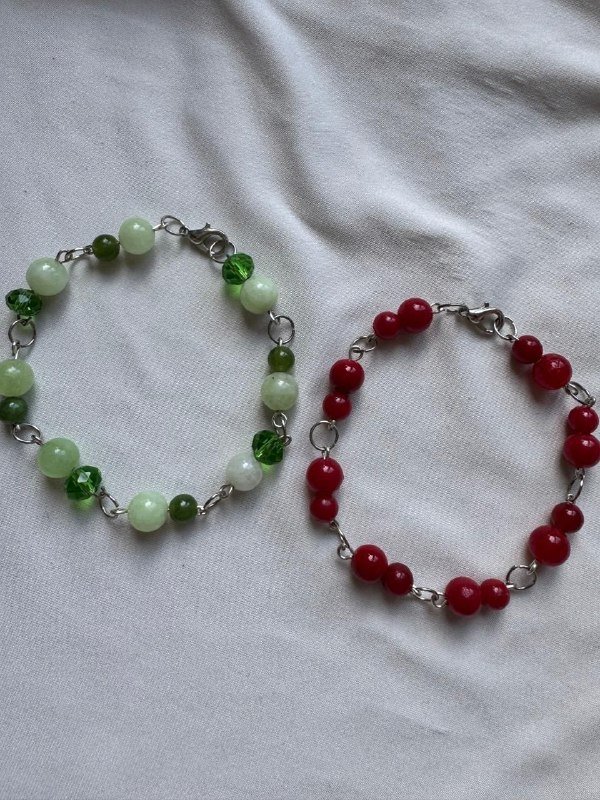 Браслеты, кольца, ожерелья, серёжки, брелки из бисера