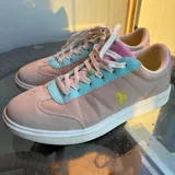 Сумочка-клатч Tous, кроссовки U.S. Polo Assn 5