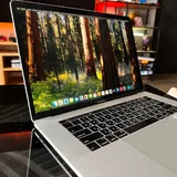 MacBook Pro 15 2018 3