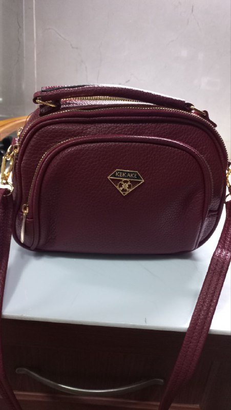 Сумочка вишнёвого цвета