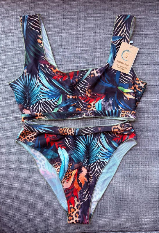 Купальник SWIMSARA и кроп-топ Tropic of Capricorn и Tropical Palm Green 2