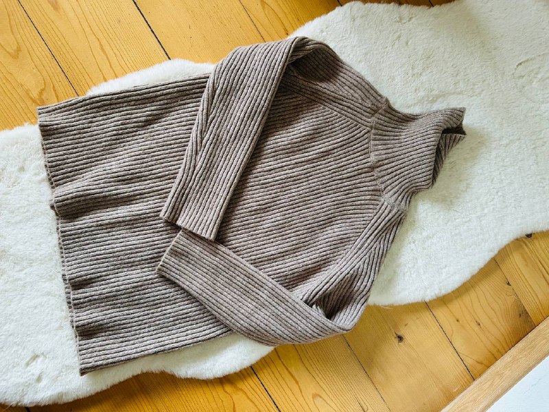 Джинсы Levi’s, джинсы, свитер 6