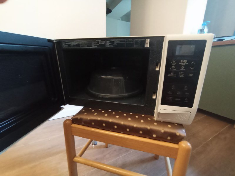 Микроволновка с крышкой