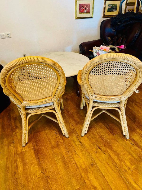 Стулья из натурального дерева и ротанга с подушками DEDON 3