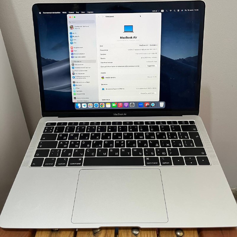 MacBook Air 2019 i5 256 ГБ