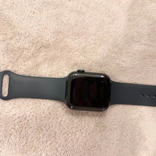 Apple Watch SE 2 44mm, Apple Watch 10 42mm