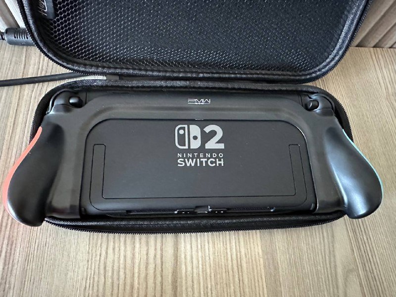 Nintendo Switch 2 с насадками, грипом, чехлом, аккаунтом Zelda 3