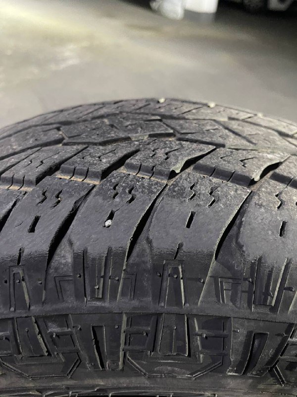 Комплект б/у шин Toyo Open Country, Yokohama Geolander 265/65/R17 4